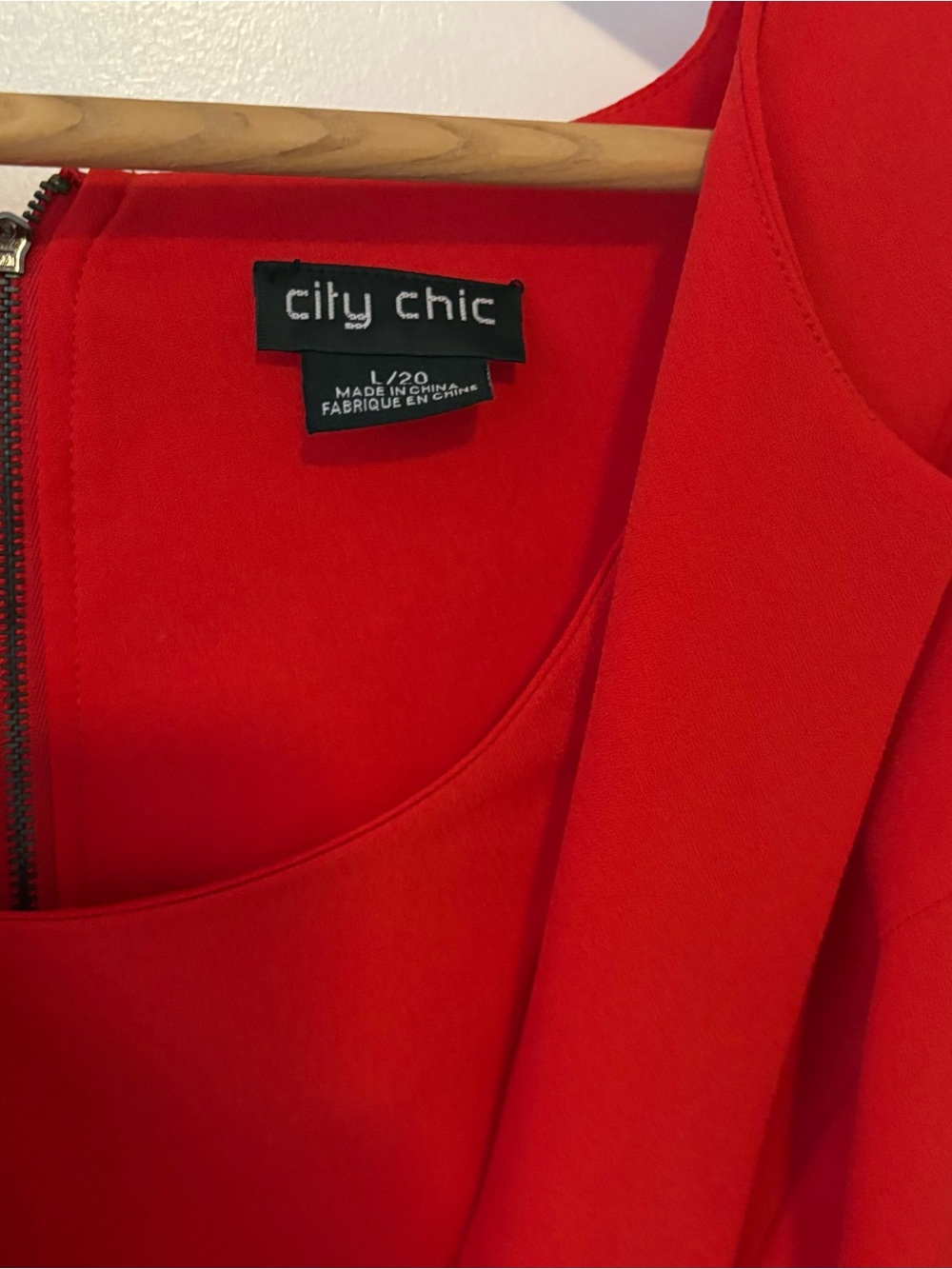 City Chic - Red Sleeveless Pleated A-Line Dress - Picture 3 of 5